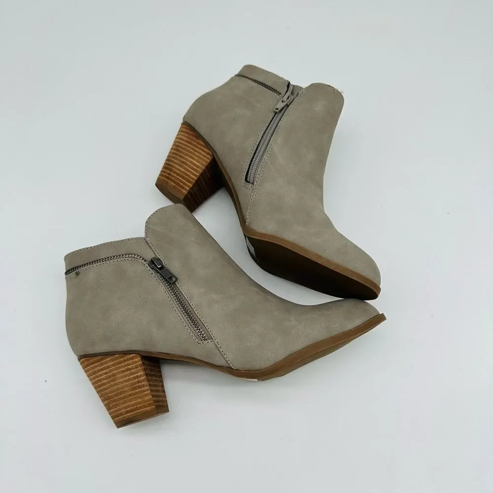 Report Footwear Women's Zipper Faux Leather Upper Corra Booties